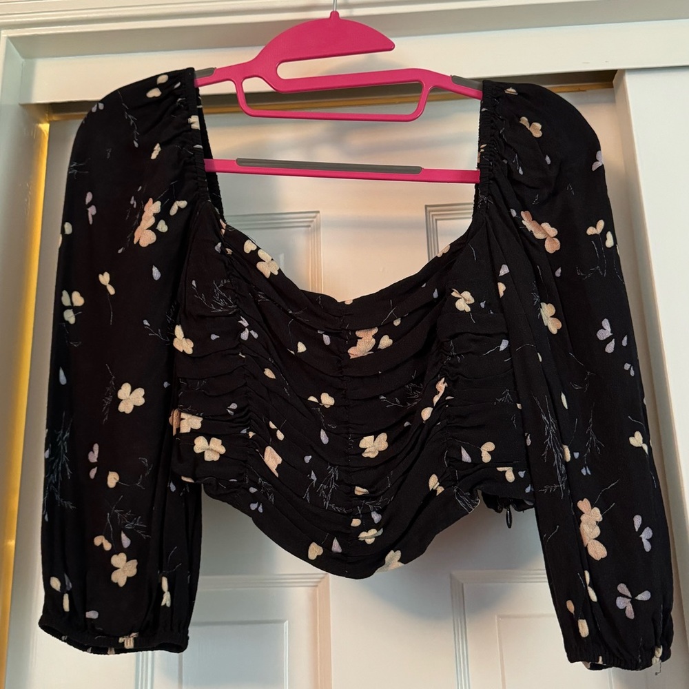 Aritzia Wilfred top